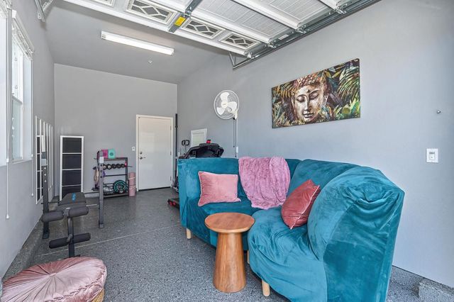 2118 Fawndale Ln, Lincoln, CA 95648