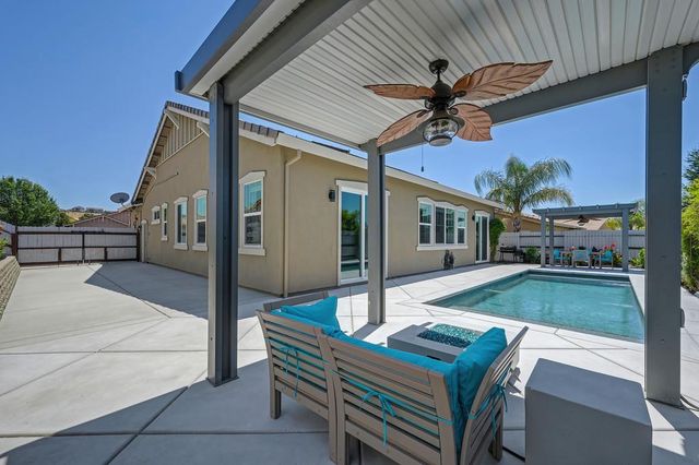 2118 Fawndale Ln, Lincoln, CA 95648