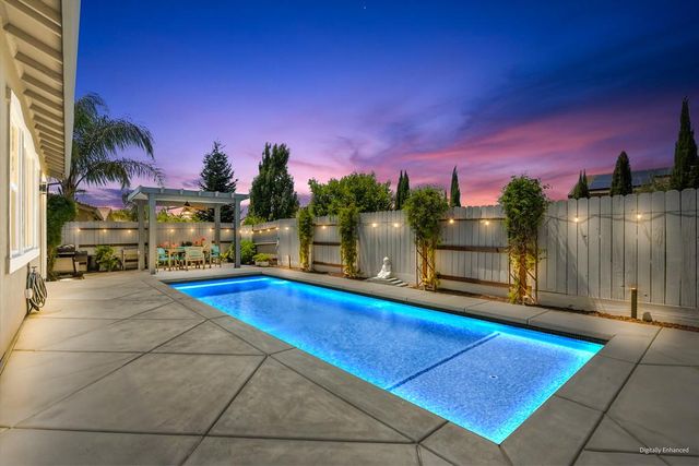 2118 Fawndale Ln, Lincoln, CA 95648