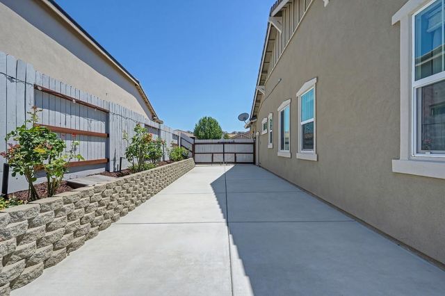2118 Fawndale Ln, Lincoln, CA 95648