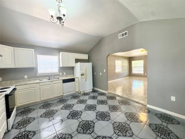 1705 Oak Lea Drive, Irving, TX 75061