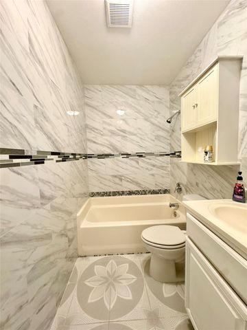 1705 Oak Lea Drive, Irving, TX 75061