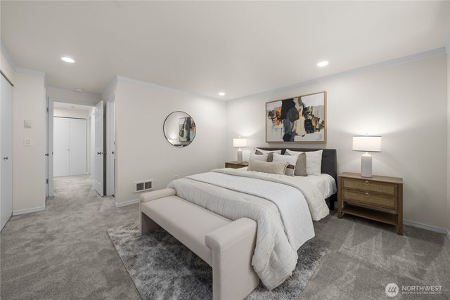 8615 139th Avenue NE, Redmond, WA 98052