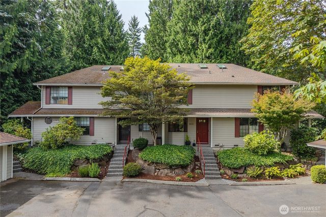 8615 139th Avenue NE, Redmond, WA 98052