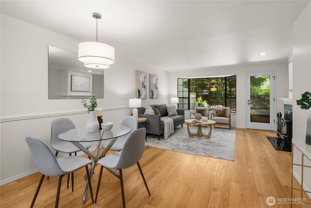 8615 139th Avenue NE, Redmond, WA 98052