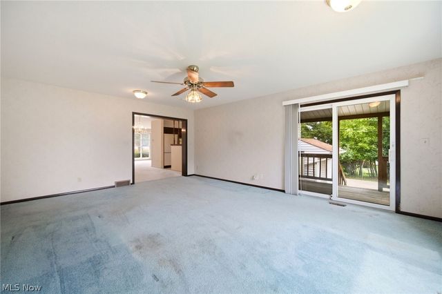 2475 Robinhood Drive, Parma, OH 44134