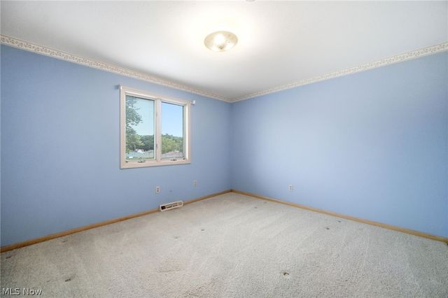 2475 Robinhood Drive, Parma, OH 44134