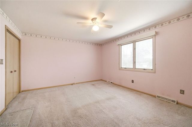 2475 Robinhood Drive, Parma, OH 44134
