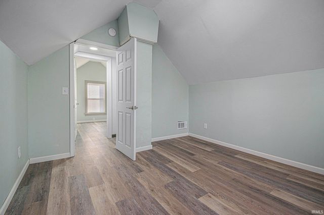 1413 W Indiana Avenue, South Bend, IN 46613