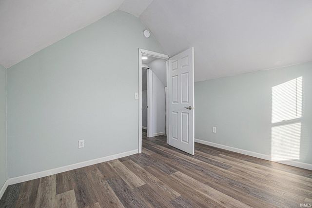 1413 W Indiana Avenue, South Bend, IN 46613