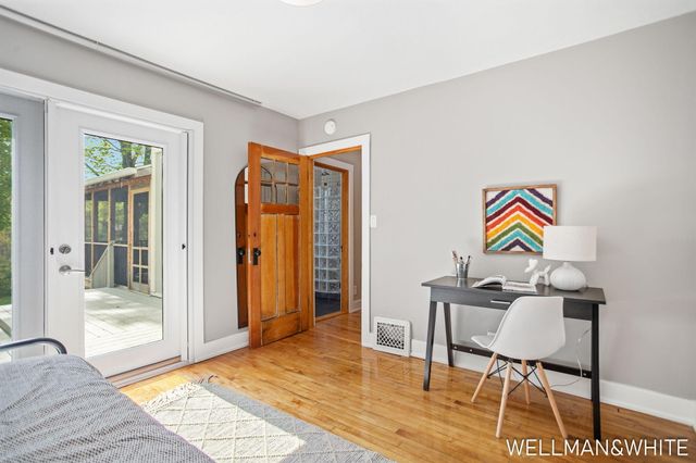 1005 Elizabeth Street, Saugatuck City, MI 49453