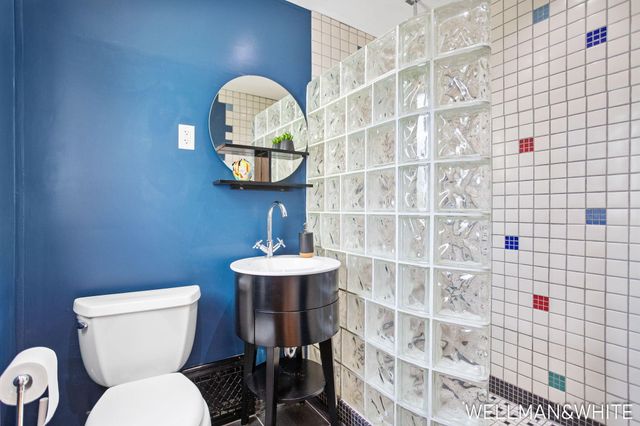1005 Elizabeth Street, Saugatuck City, MI 49453