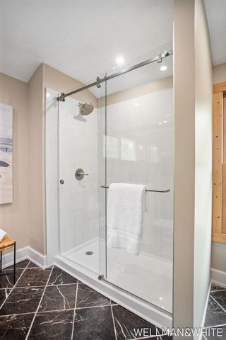 1005 Elizabeth Street, Saugatuck City, MI 49453