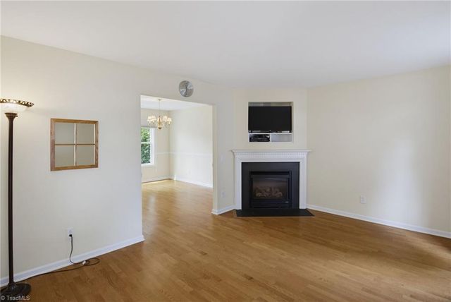 1930 Morgan Trace Drive, Winston-salem, NC 27127