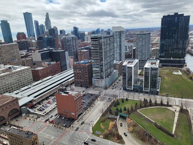 235 W Van Buren Street 2908, Chicago, IL 60607