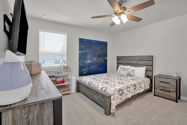 708 Pintail Pt, Lebanon, TN 37090