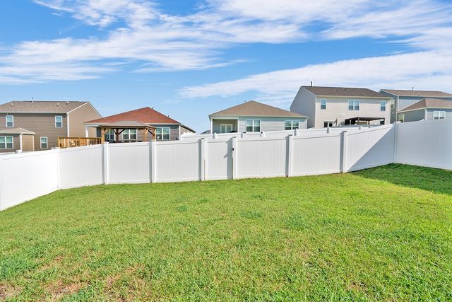 708 Pintail Pt, Lebanon, TN 37090