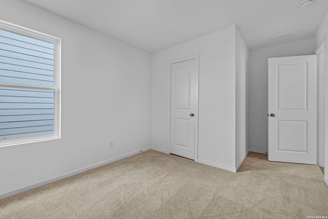 12711 Kathleen St, St Hedwig, TX 78152