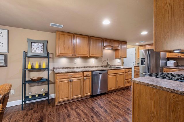 2190 DALY DRIVE, Green Bay, WI 54311