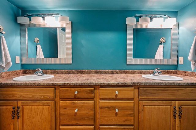 2190 DALY DRIVE, Green Bay, WI 54311
