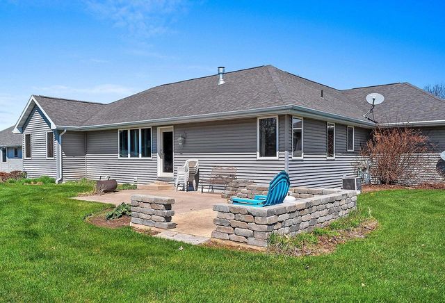 2190 DALY DRIVE, Green Bay, WI 54311