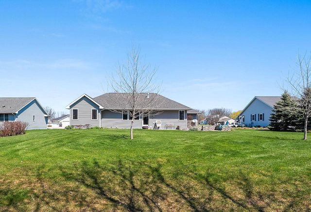 2190 DALY DRIVE, Green Bay, WI 54311