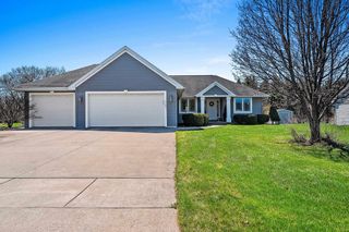 2190 DALY DRIVE, Green Bay, WI 54311