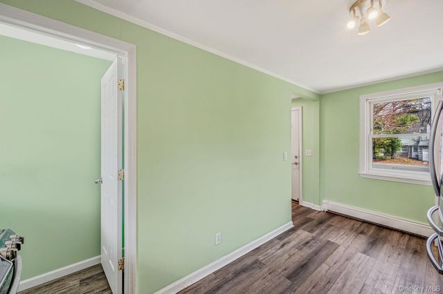 317 Centre Avenue, Lindenhurst, NY 11757