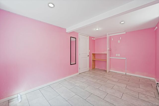 317 Centre Avenue, Lindenhurst, NY 11757