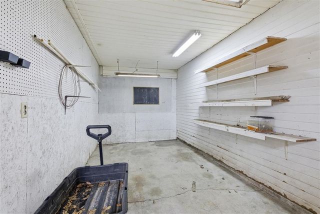 922 Beau Avenue, Lake Charles, LA 70611