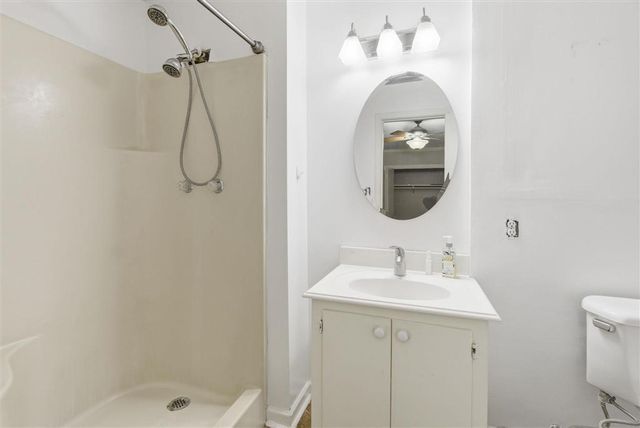 922 Beau Avenue, Lake Charles, LA 70611