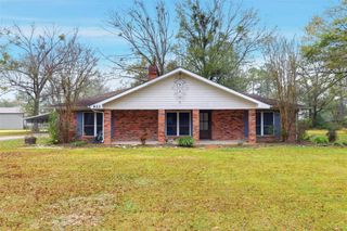 922 Beau Avenue, Lake Charles, LA 70611