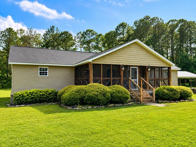 573 Pecan Orchard Drive, Ridgeville, SC 29472