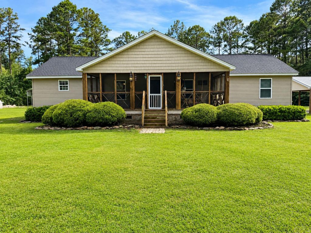 573 Pecan Orchard Drive, Ridgeville, SC 29472