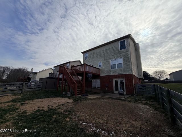 165 Woodfield Cir, Shelbyville, KY 40065