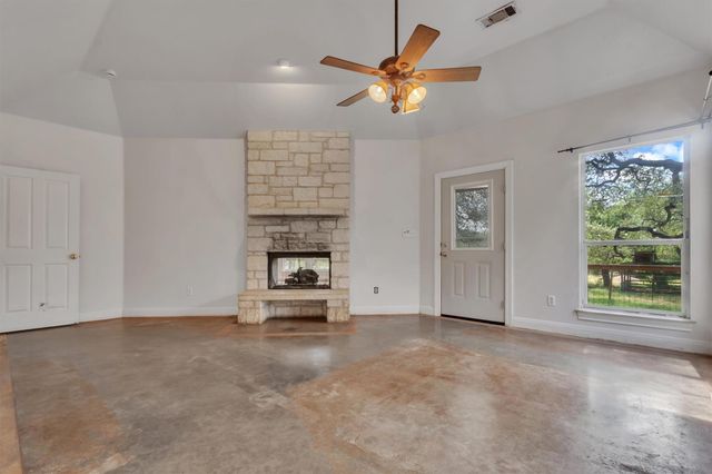 1120 Meadow Ridge DR, Dripping Springs, TX 78620