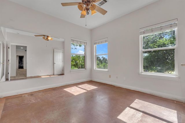 1120 Meadow Ridge DR, Dripping Springs, TX 78620