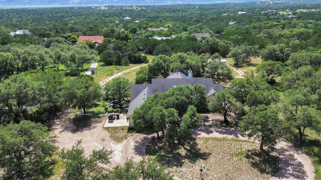 1120 Meadow Ridge DR, Dripping Springs, TX 78620