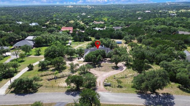 1120 Meadow Ridge DR, Dripping Springs, TX 78620