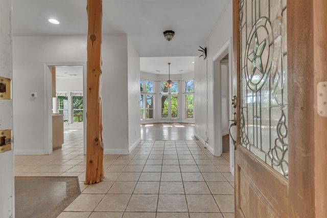 1120 Meadow Ridge DR, Dripping Springs, TX 78620