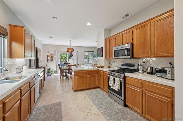 940 Sullivan Ct, Chula Vista, CA 91911