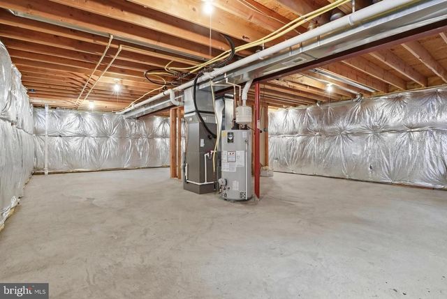 233 SUNSET CIR, Red Lion, PA 17356