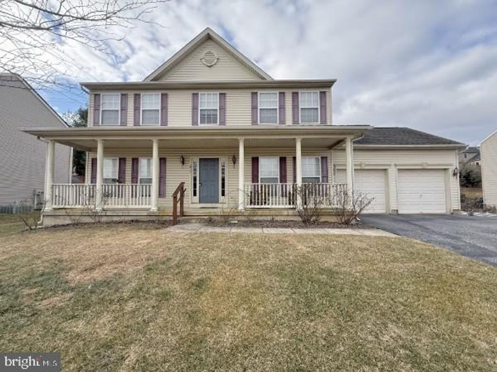 233 SUNSET CIR, Red Lion, PA 17356