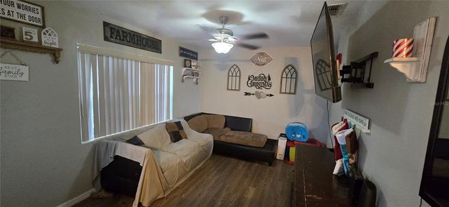 13911 3RD STREET, Dade City, FL 33525