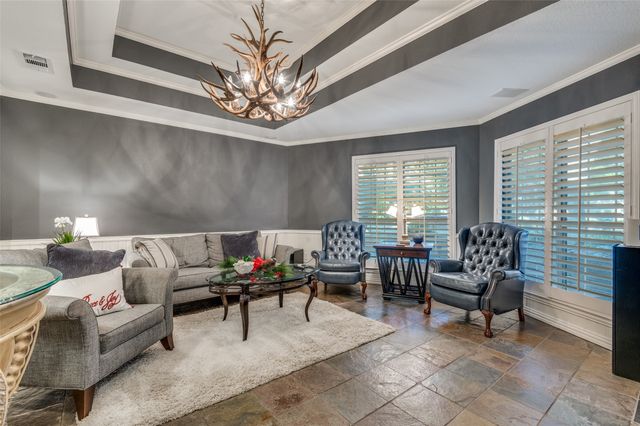 2400 Wild Rose Court, Arlington, TX 76006