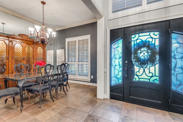 2400 Wild Rose Court, Arlington, TX 76006