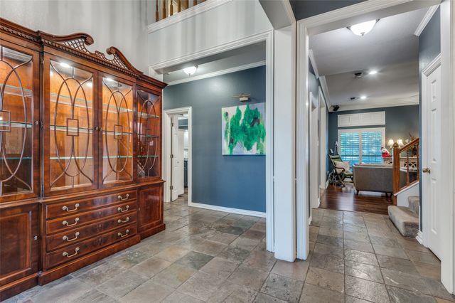 2400 Wild Rose Court, Arlington, TX 76006