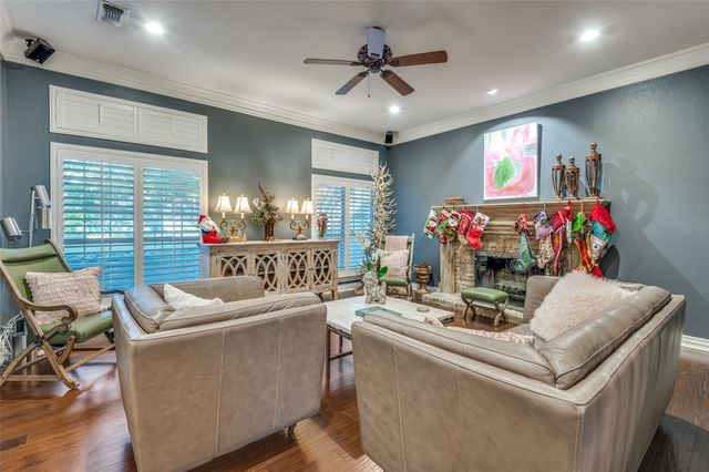 2400 Wild Rose Court, Arlington, TX 76006