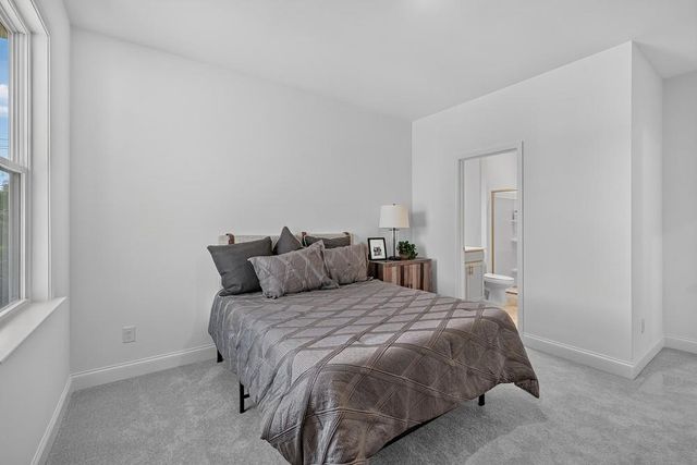 132 Sheryl Way, Loganville, GA 30052