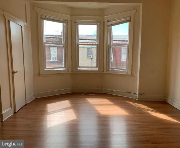 1831 S 5TH ST, Philadelphia, PA 19148